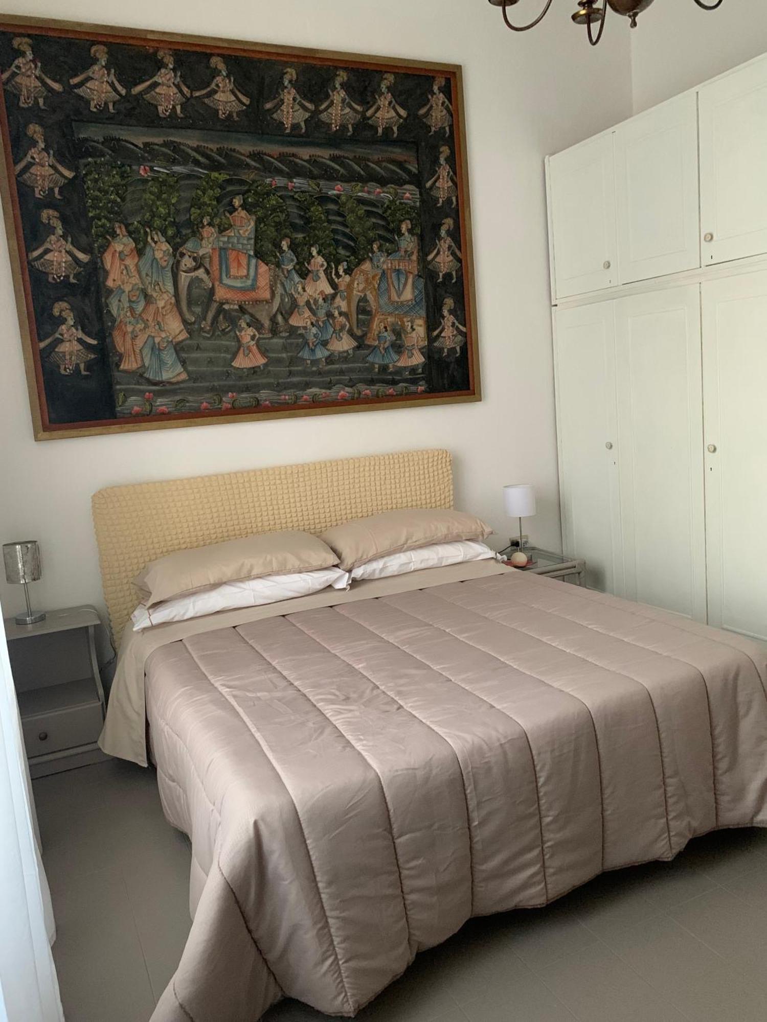 Guest House A Due Passi Olbia Exterior foto